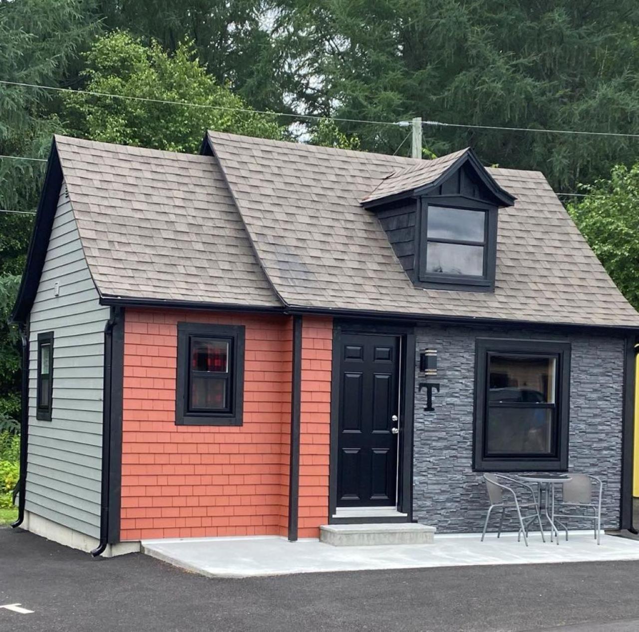 Auberge Micky Inc Edmundston Eksteriør bilde