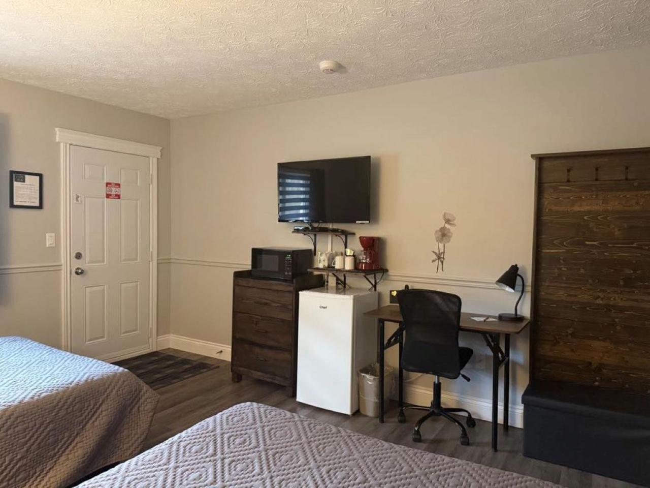 Auberge Micky Inc Edmundston Eksteriør bilde